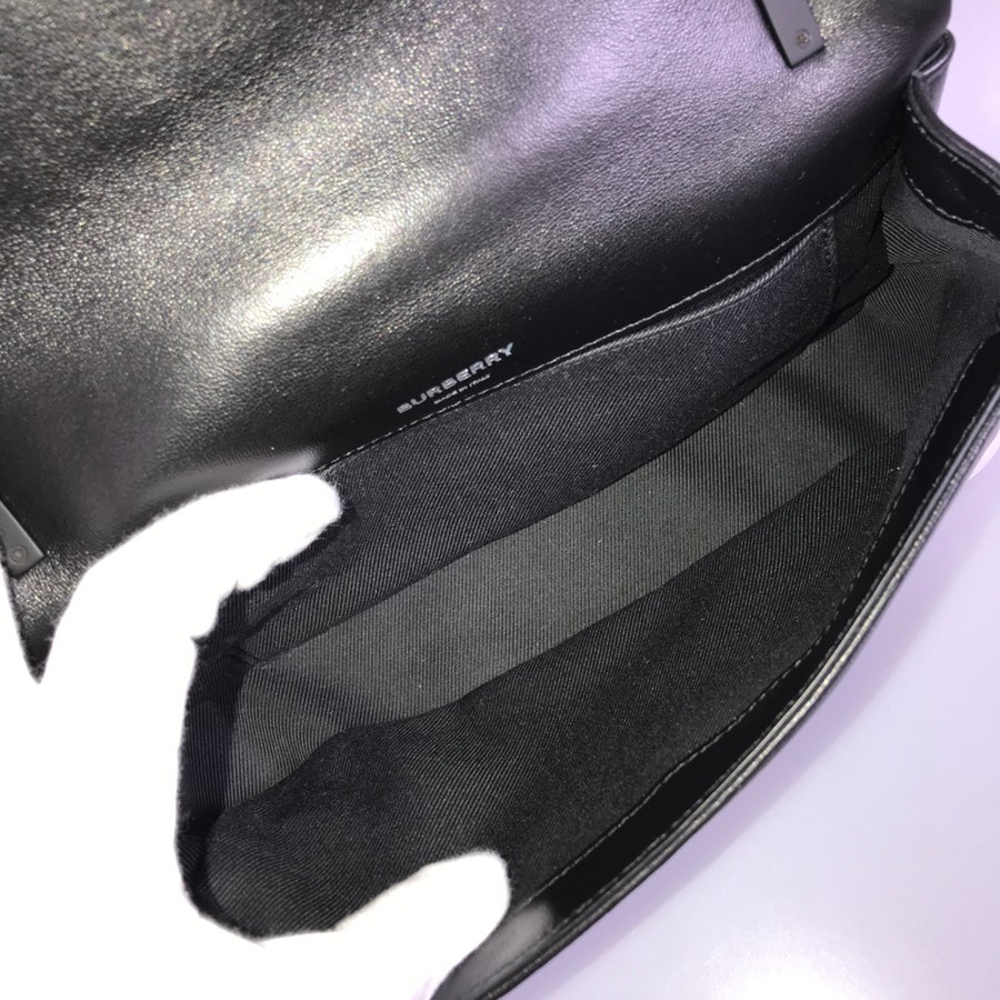 バーバリー ショルダーバッグ