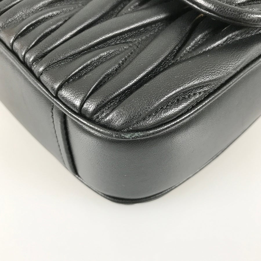 ミュウミュウ ショルダーバッグ