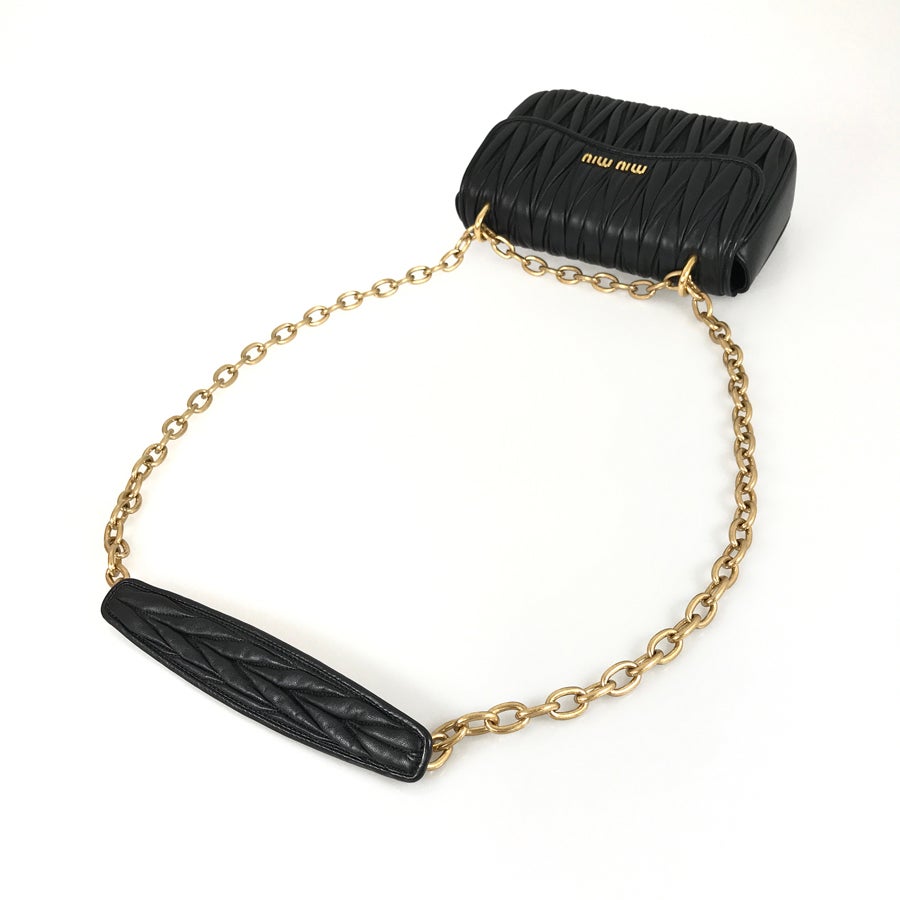 ミュウミュウ ショルダーバッグ