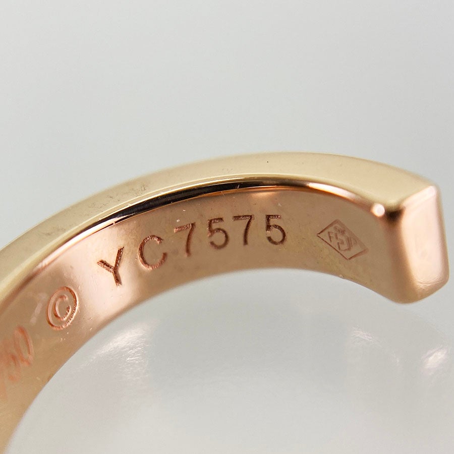 カルティエ ピアス