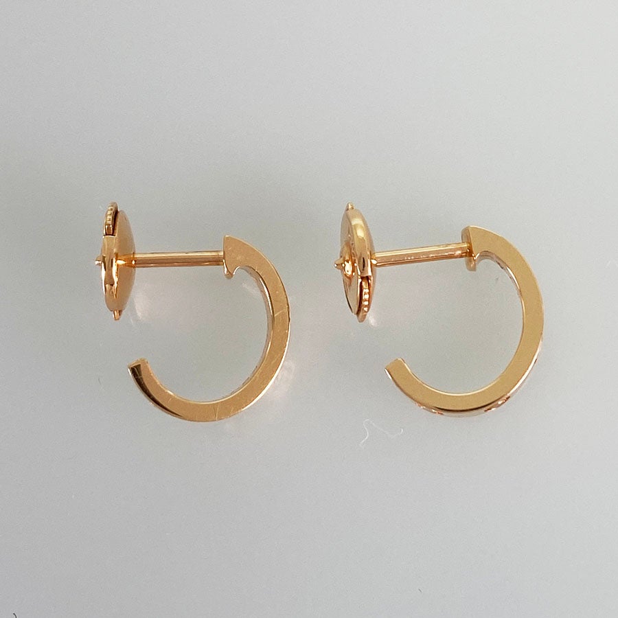 カルティエ ピアス