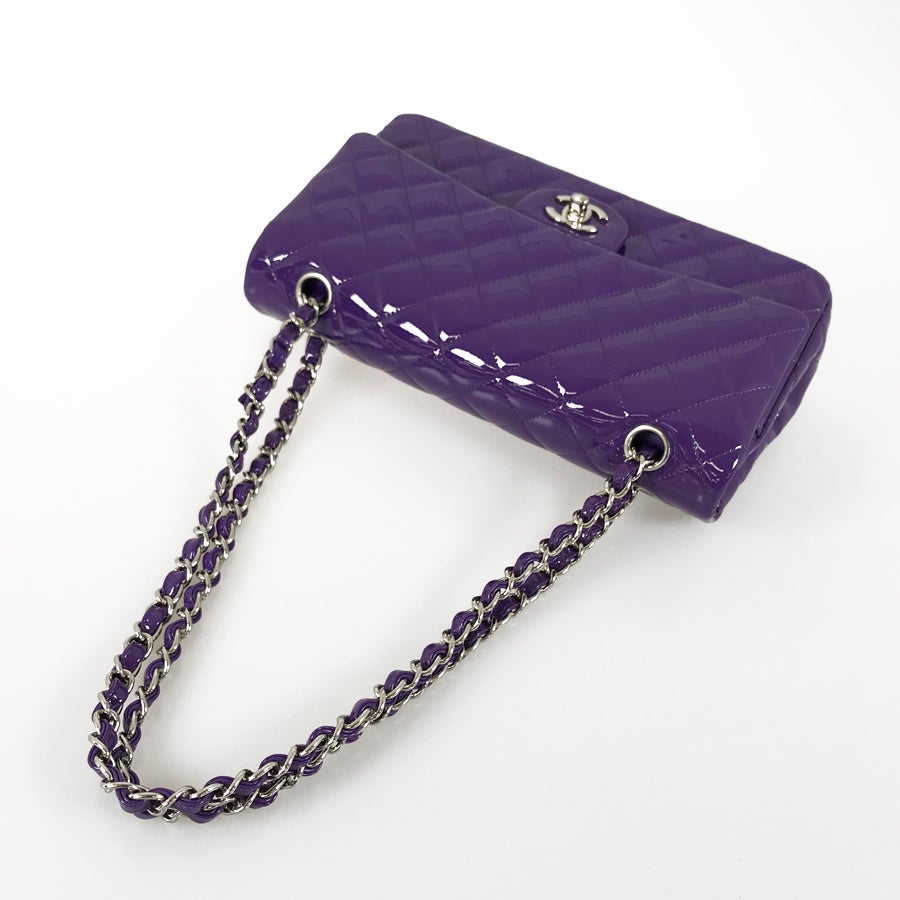 シャネル ショルダーバッグ