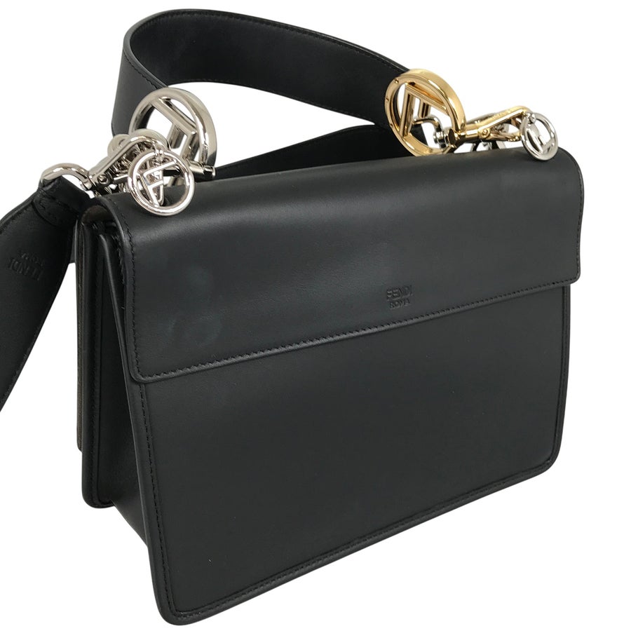 フェンディ ハンドバッグ