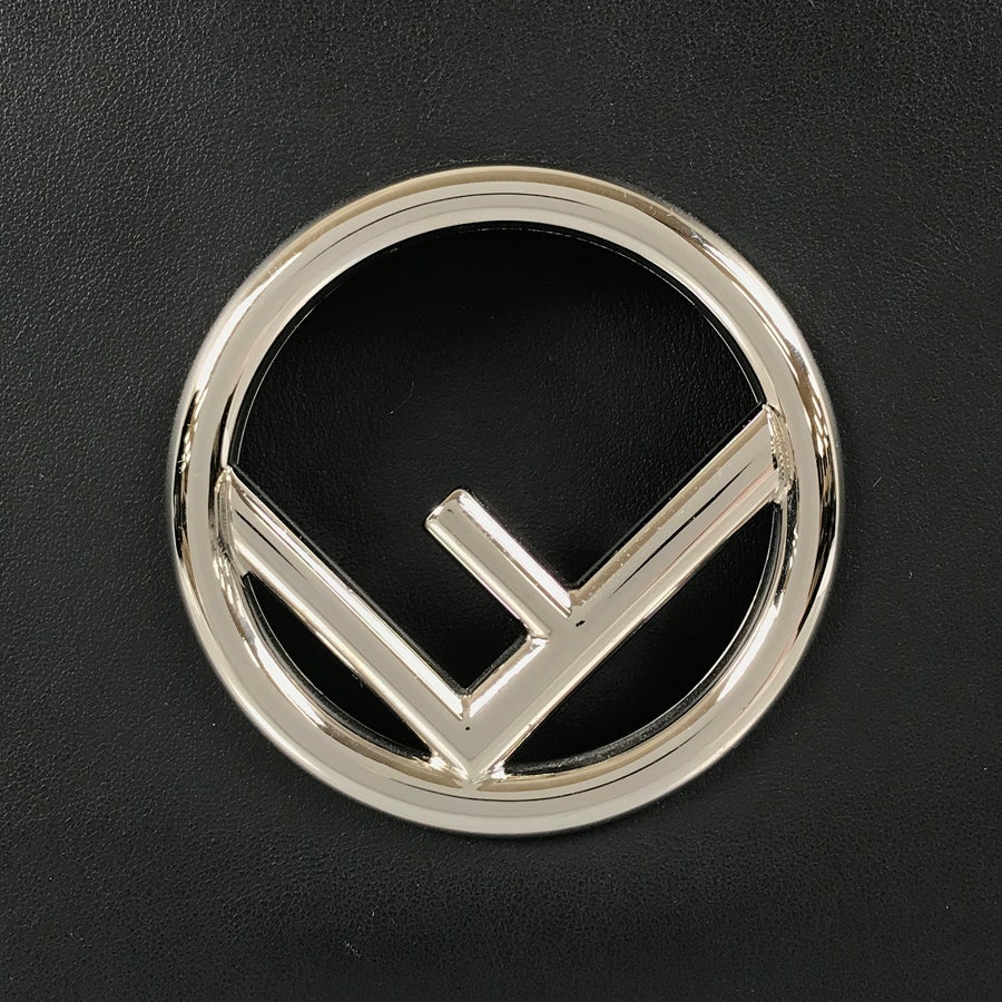 フェンディ ハンドバッグ