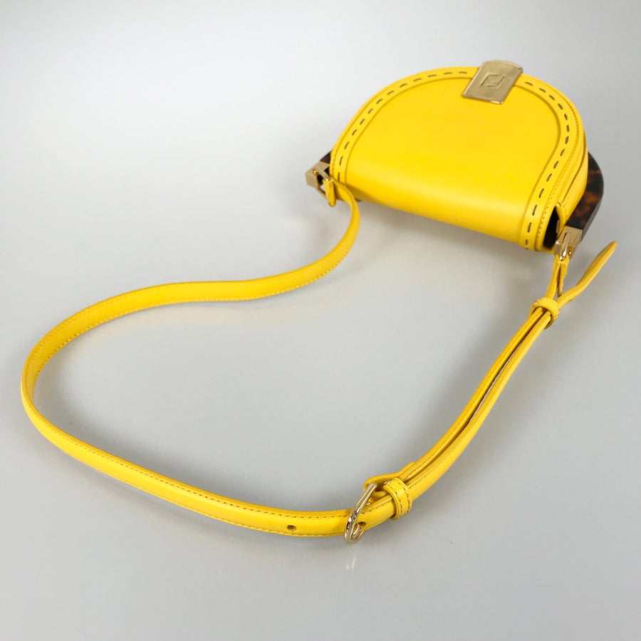 フェンディ ショルダーバッグ