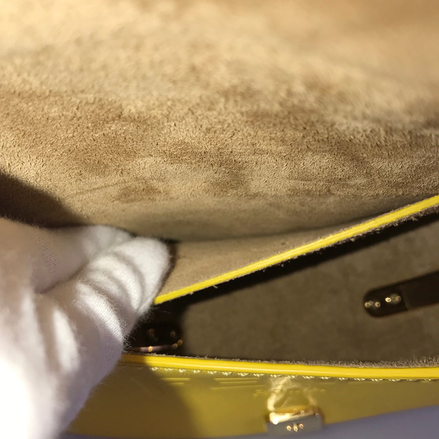 フェンディ ショルダーバッグ