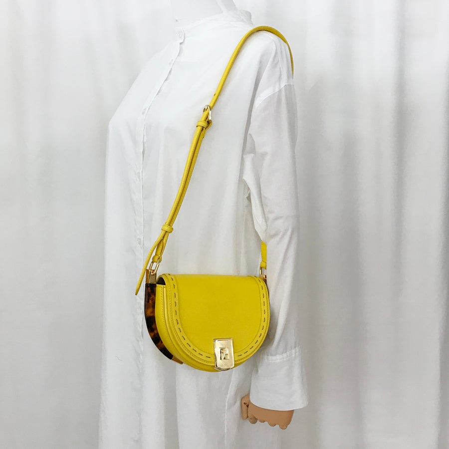 フェンディ ショルダーバッグ