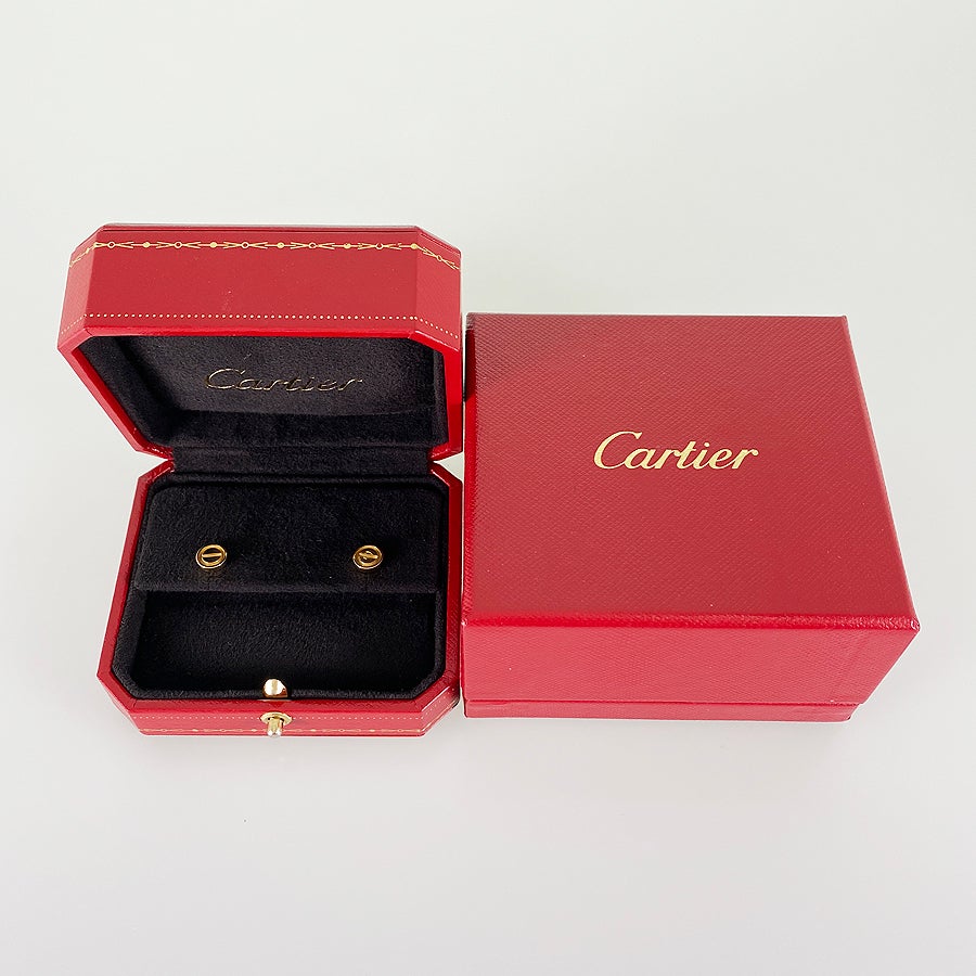 カルティエ ピアス