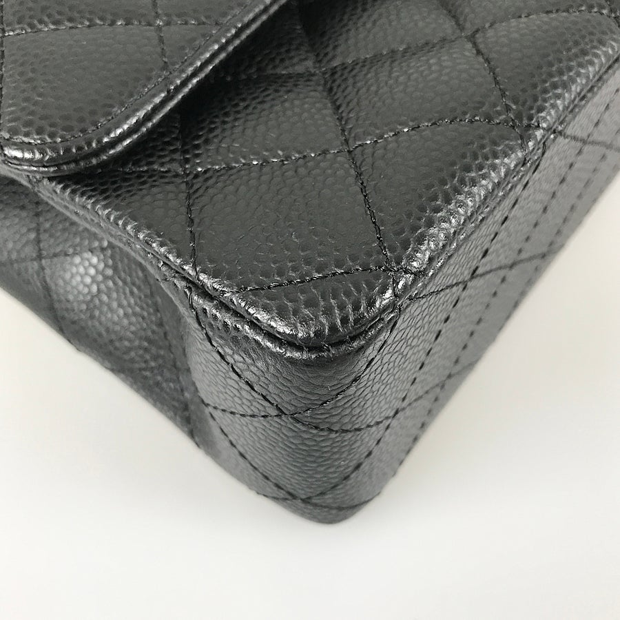 シャネル ショルダーバッグ