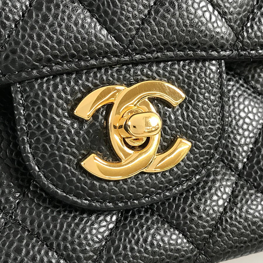 シャネル ショルダーバッグ