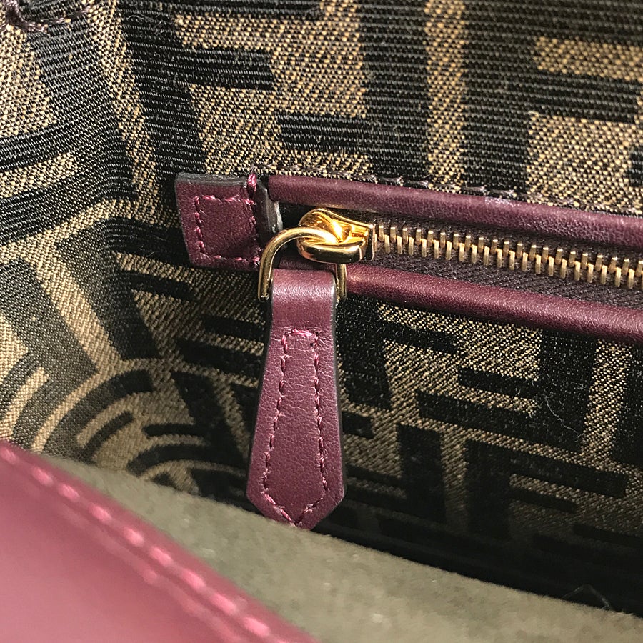 フェンディ ハンドバッグ