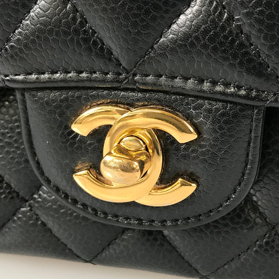 シャネル ショルダーバッグ