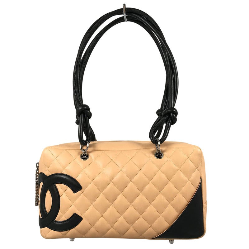 シャネル ショルダーバッグ