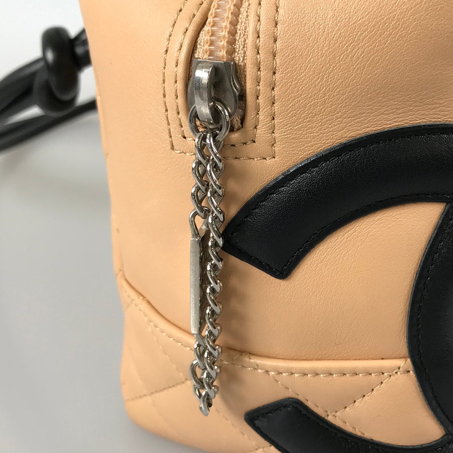 シャネル ショルダーバッグ