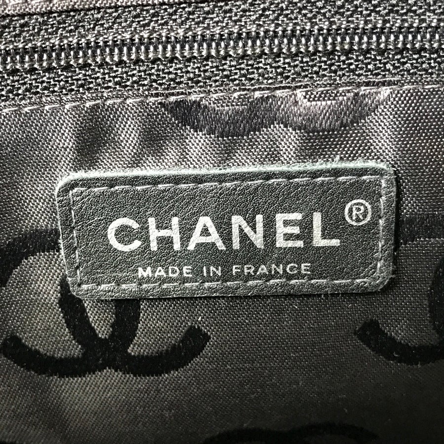 シャネル ショルダーバッグ