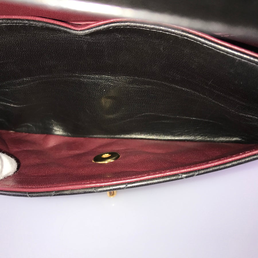 シャネル ショルダーバッグ