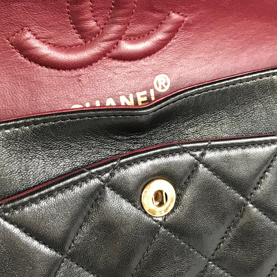 シャネル ショルダーバッグ