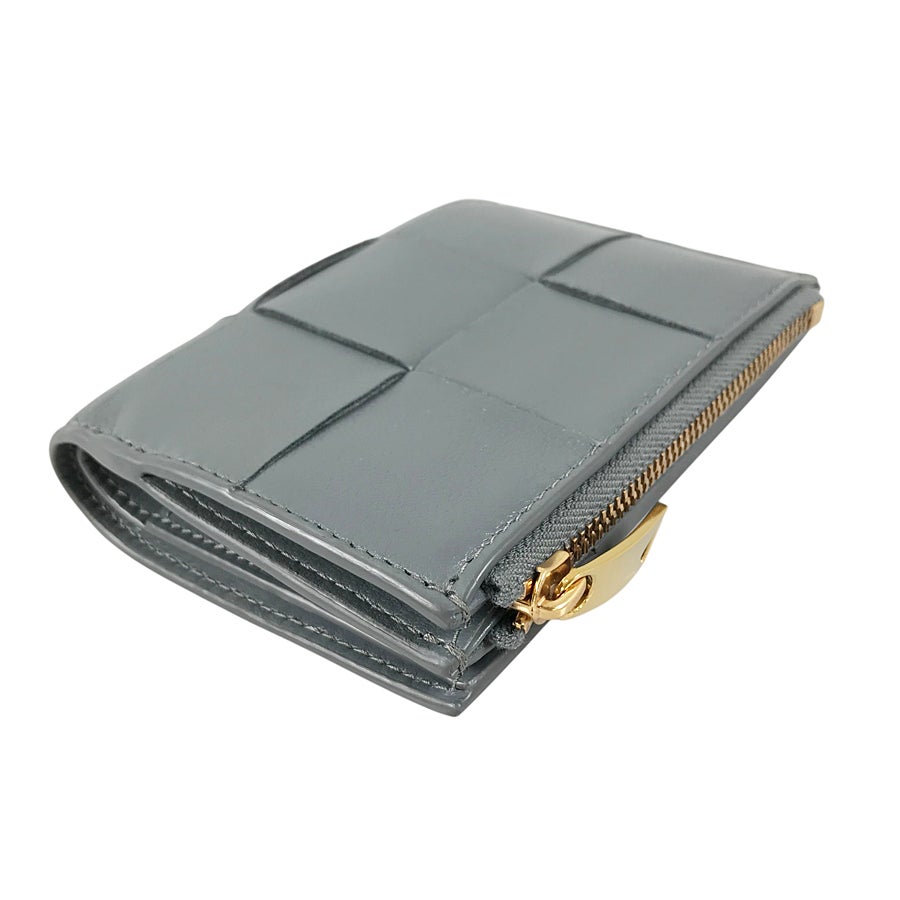 ボッテガヴェネタ 二つ折り財布