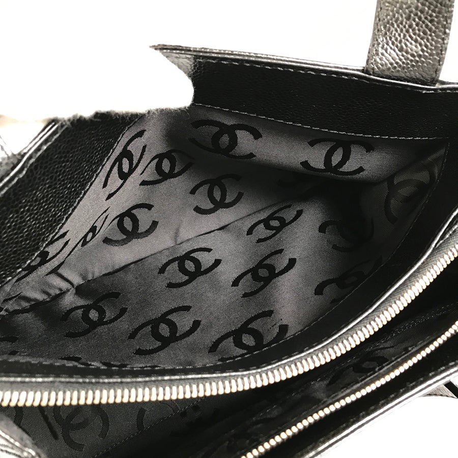 シャネル ショルダーバッグ