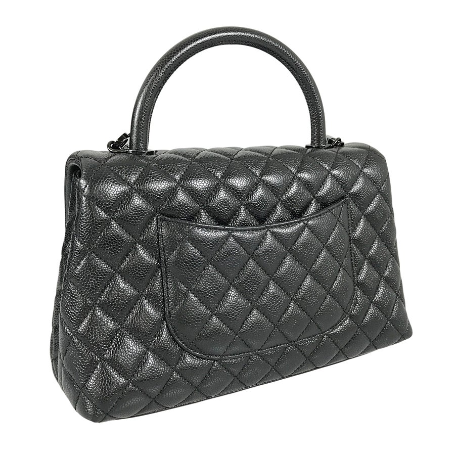 シャネル ハンドバッグ