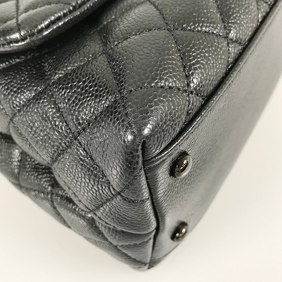 シャネル ハンドバッグ