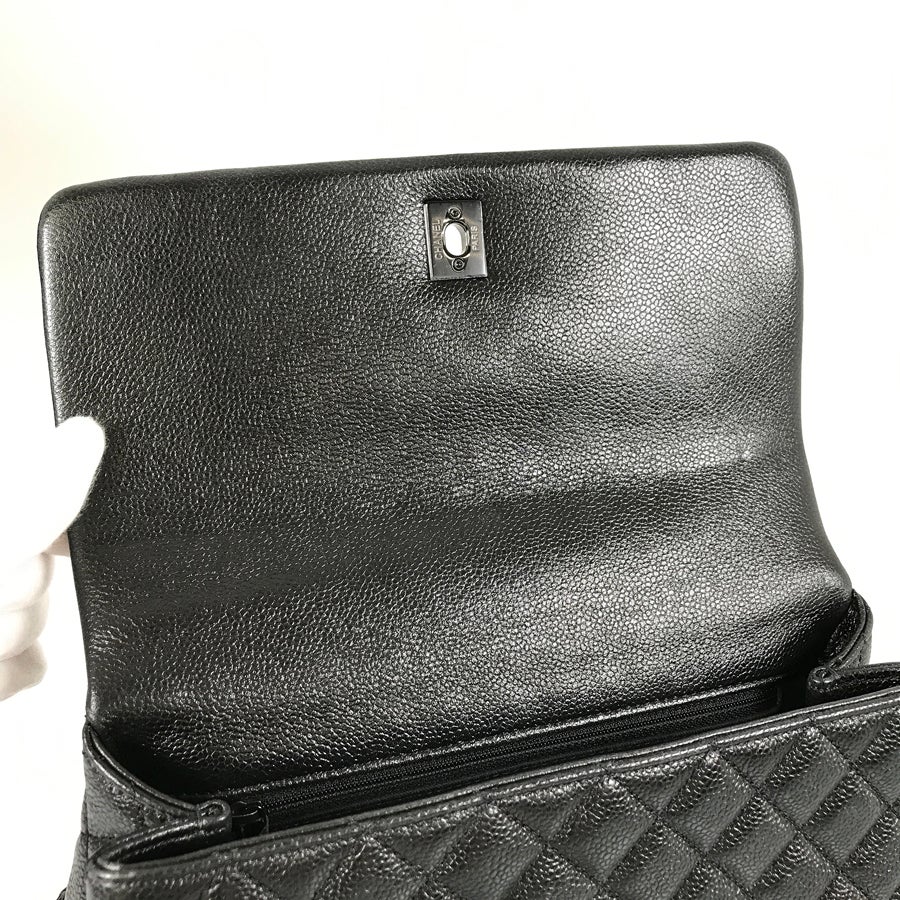 シャネル ハンドバッグ