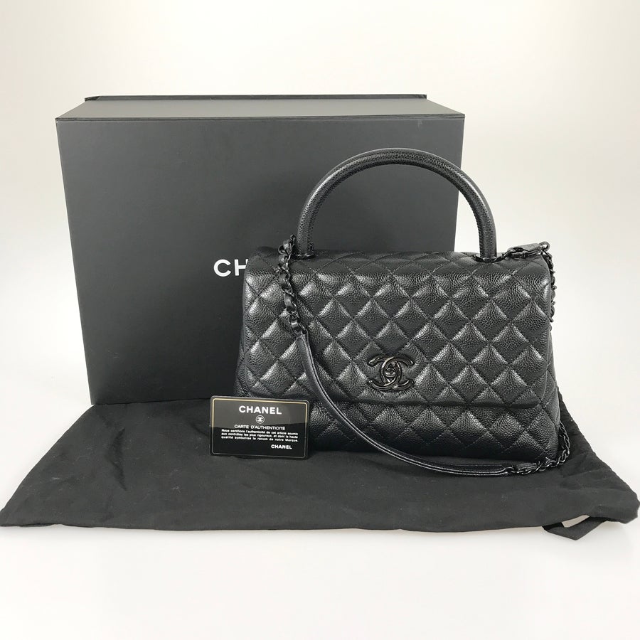 シャネル ハンドバッグ