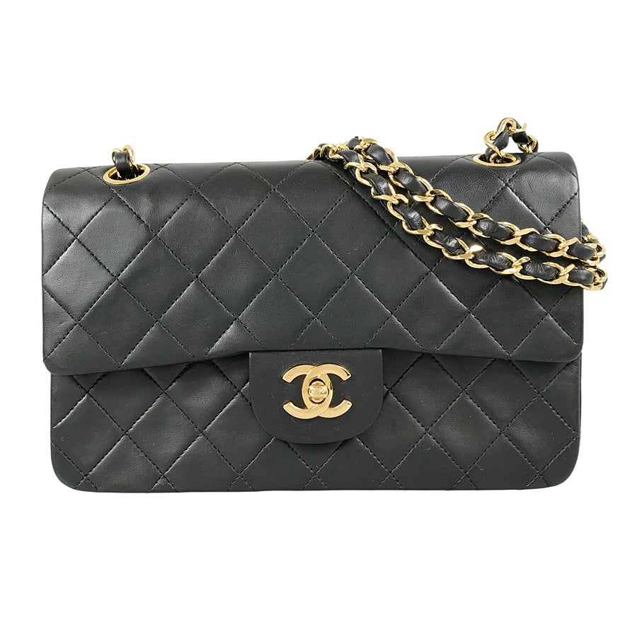 シャネル ショルダーバッグ