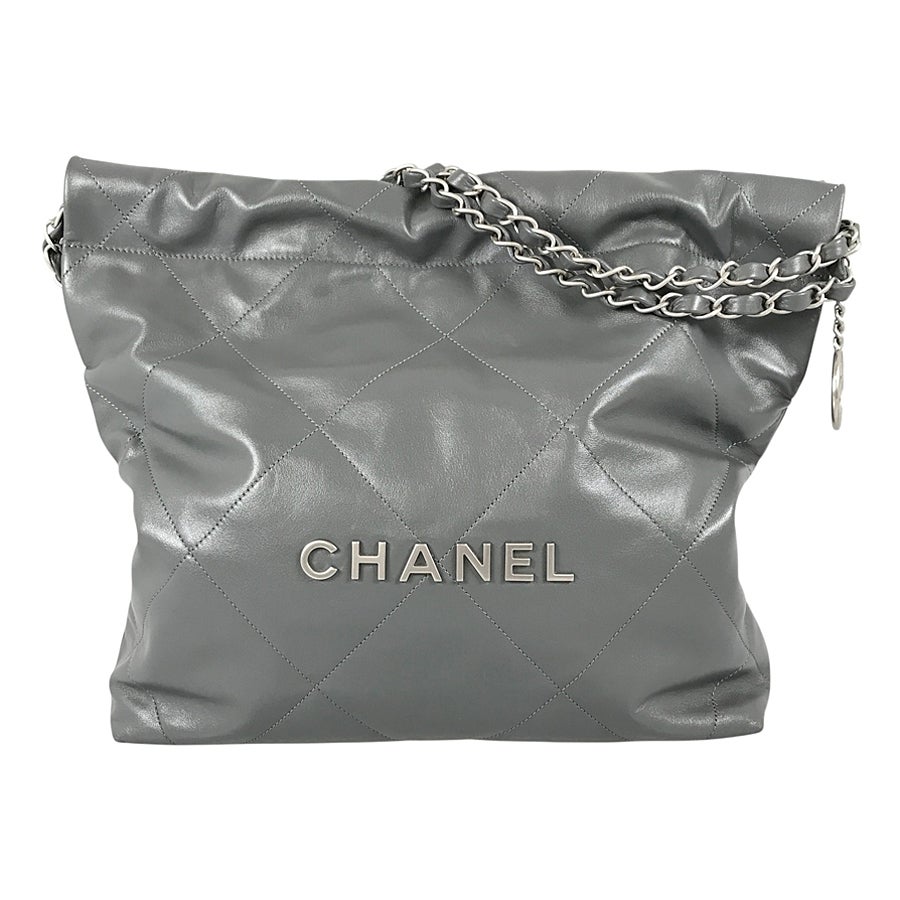 シャネル ショルダーバッグ