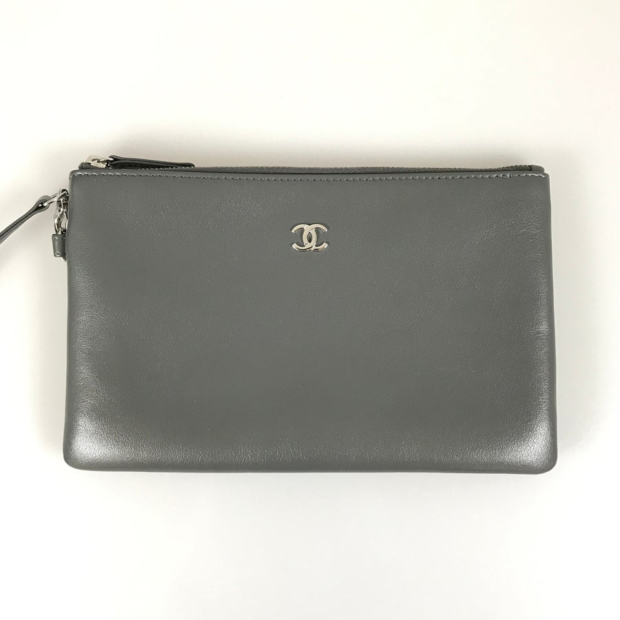 シャネル ショルダーバッグ