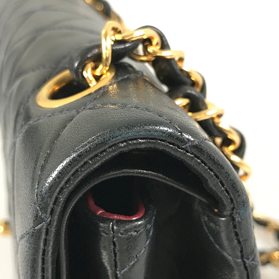 シャネル ショルダーバッグ