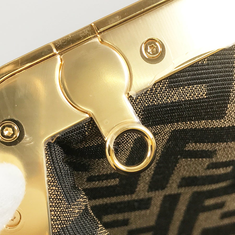 フェンディ ショルダーバッグ