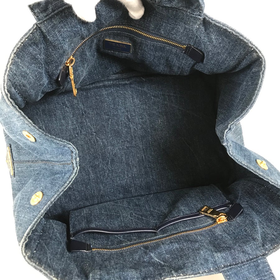 プラダ トートバッグ