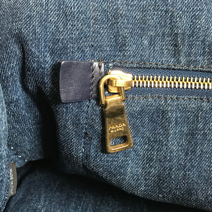 プラダ トートバッグ