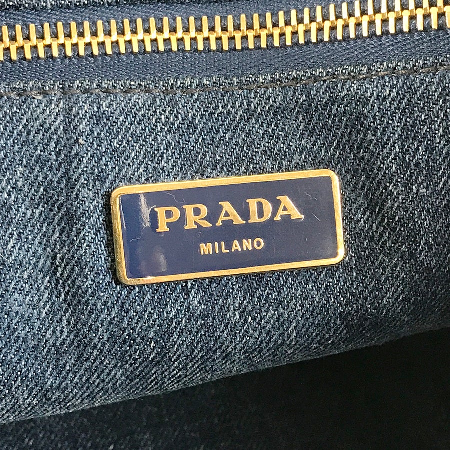 プラダ トートバッグ