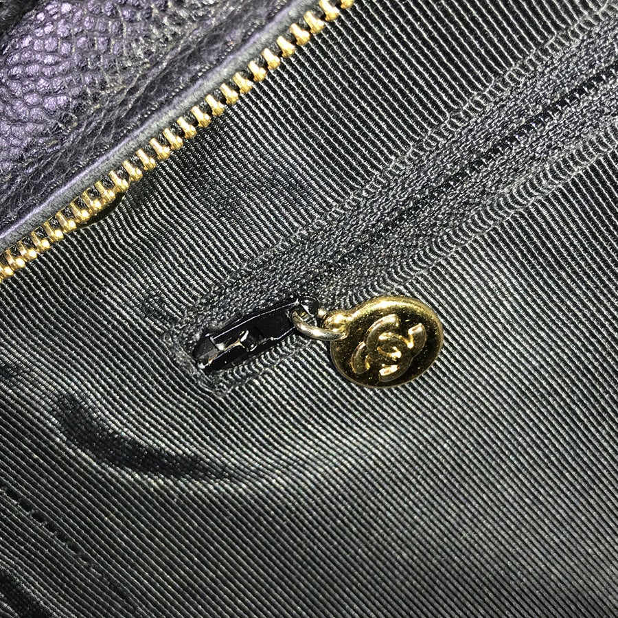 シャネル ショルダーバッグ