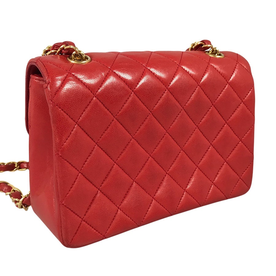 シャネル ショルダーバッグ