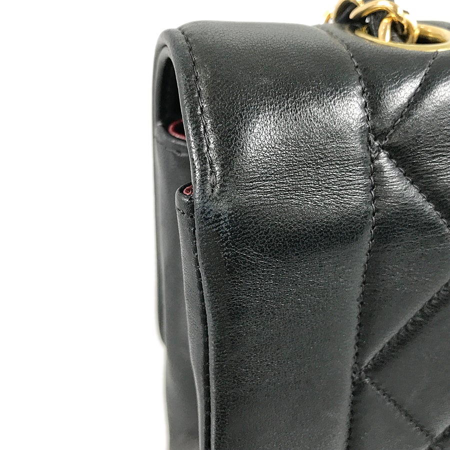 シャネル ショルダーバッグ