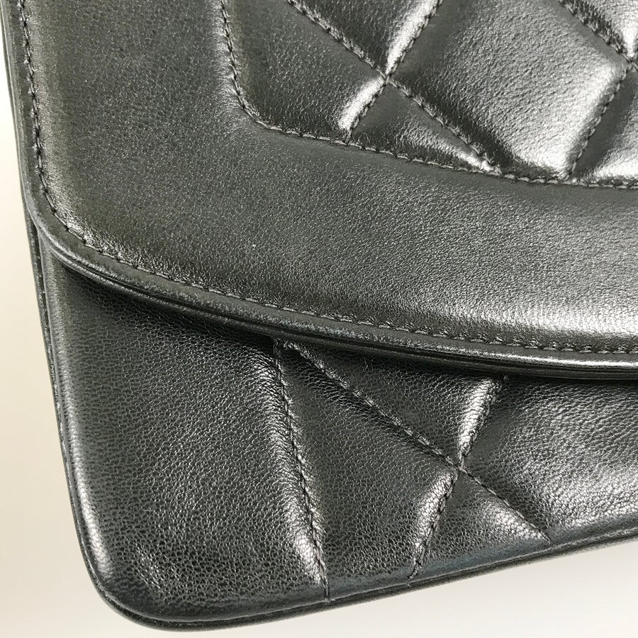 シャネル ショルダーバッグ