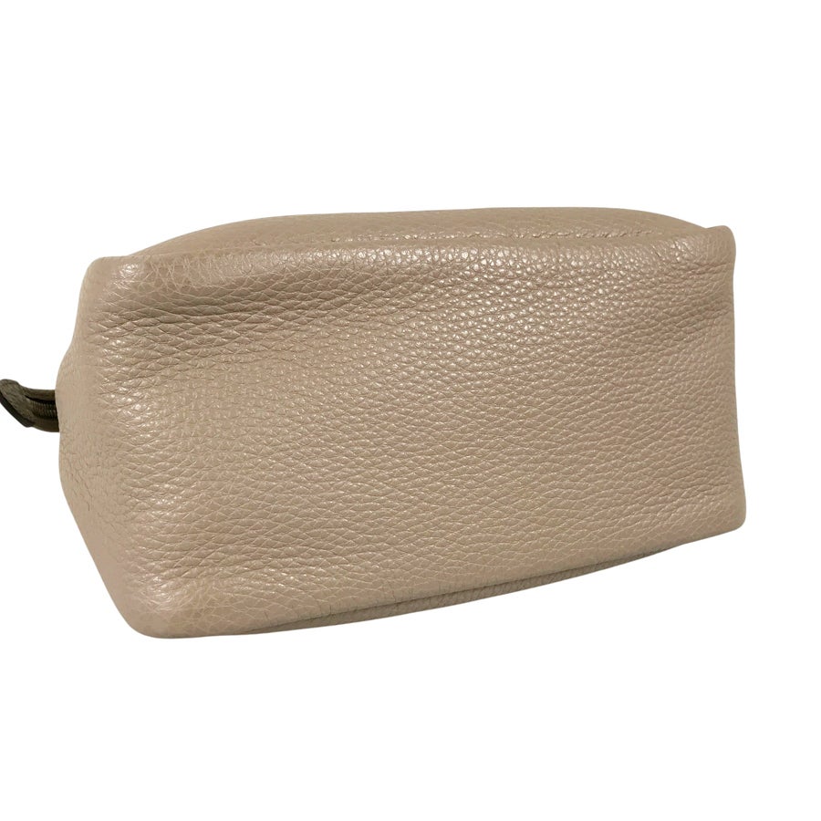 プラダ ハンドバッグ