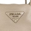 プラダ ハンドバッグ