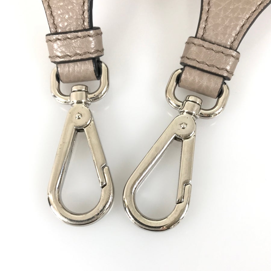 プラダ ハンドバッグ