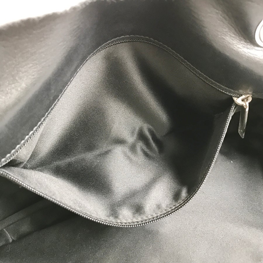 シャネル ショルダーバッグ