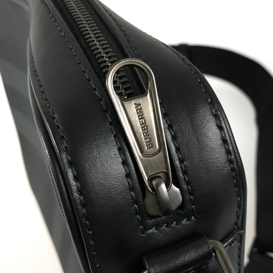 バーバリー ショルダーバッグ