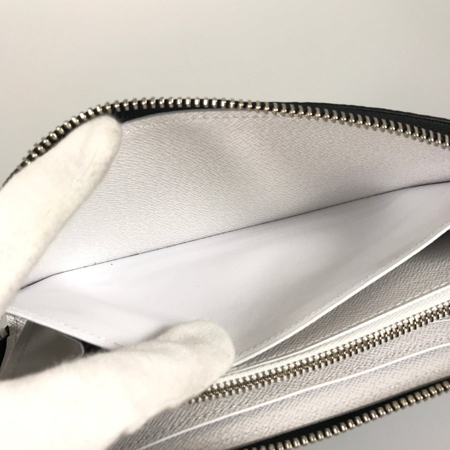 ルイ・ヴィトン 長財布 ラウンドファスナー