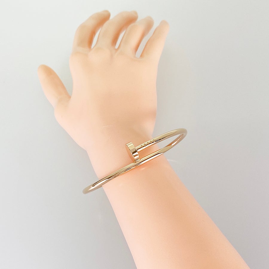 カルティエ ブレスレット