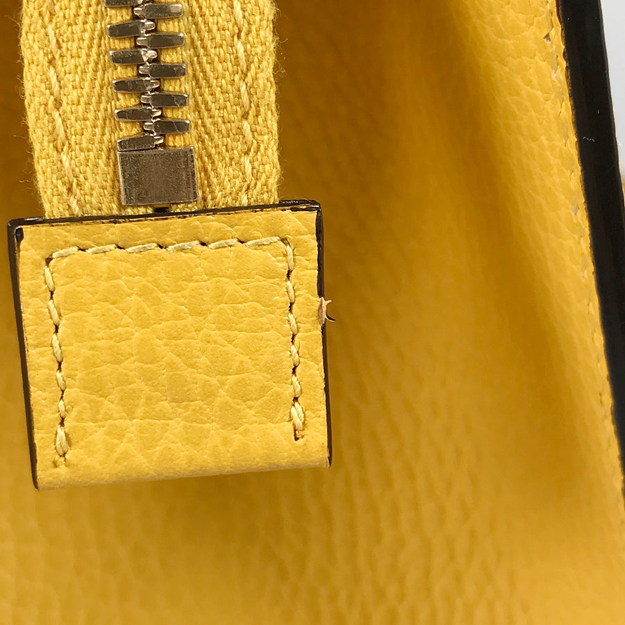 グッチ ハンドバッグ