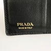 プラダ 二つ折り財布