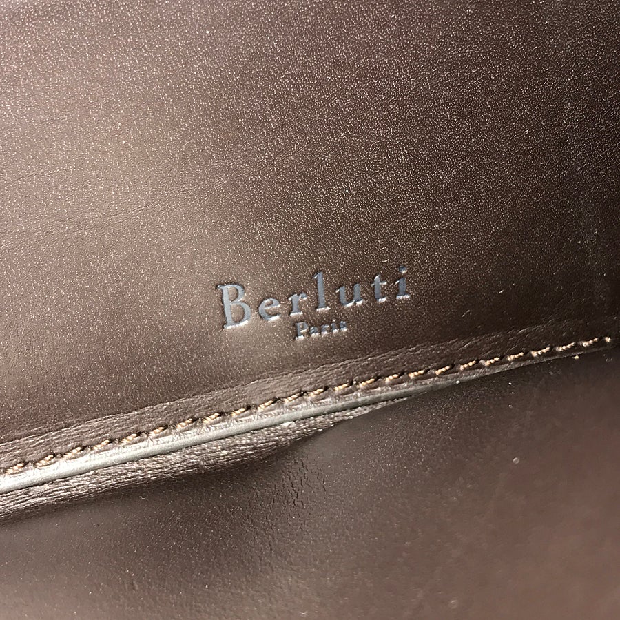 ベルルッティ 長財布 ラウンドファスナー