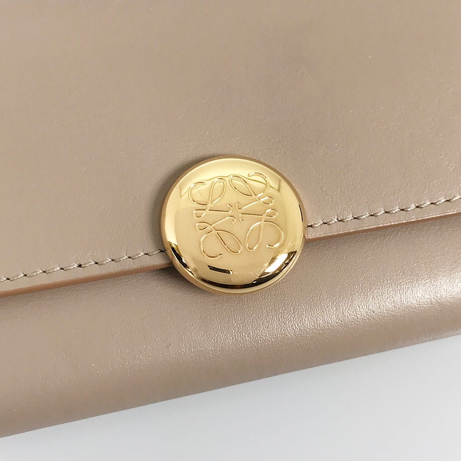 ロエベ 三つ折り財布